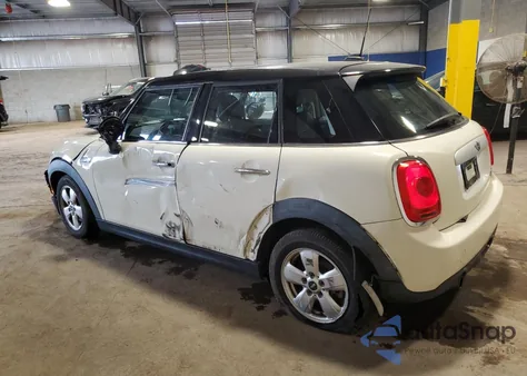 2015 Mini Cooper из США, поврежденный, VIN WMWXS5C5XFT829935